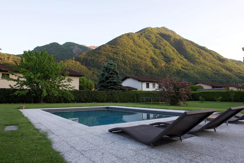 B&B Aura Rossa Quartino Exterior photo